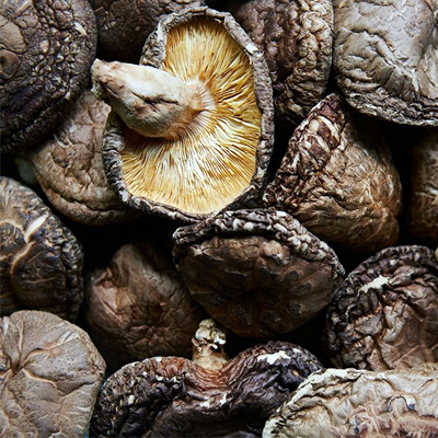 SHITAKE MUSHROOMS WHOLE